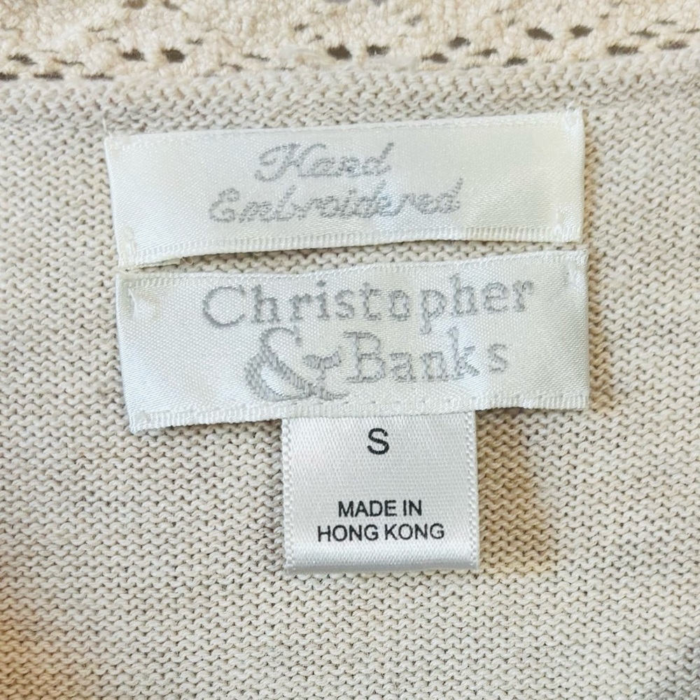 Vintage Christopher & Banks embroidered cardigan size S dainty preppy - Picture 2 of 9